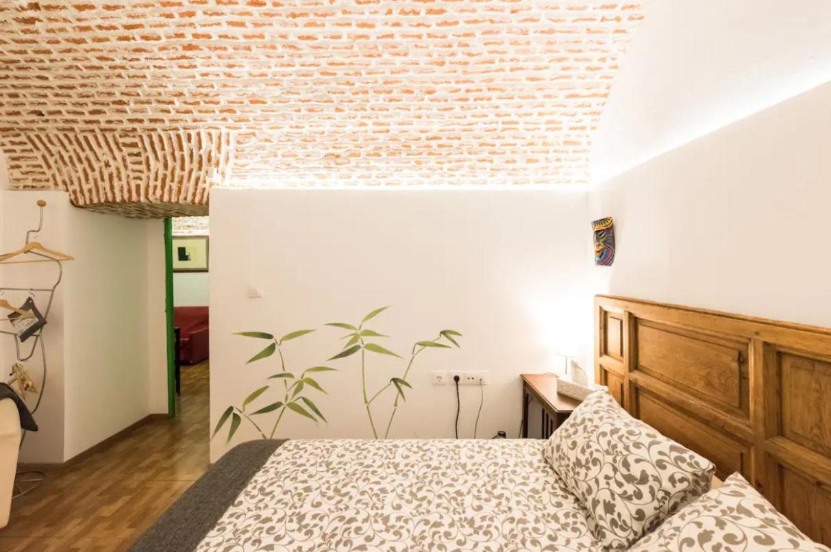 Encomienda Guest House 马德里 外观 照片