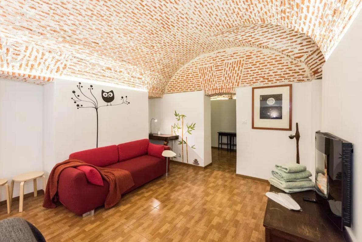 Encomienda Guest House 马德里 外观 照片