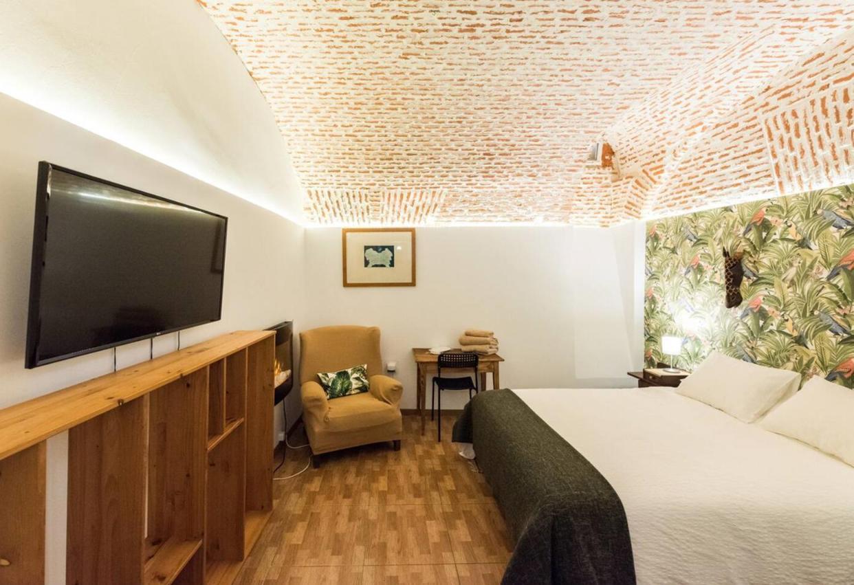 Encomienda Guest House 马德里 外观 照片