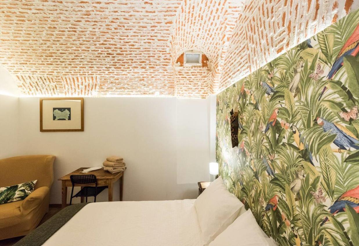 Encomienda Guest House 马德里 外观 照片