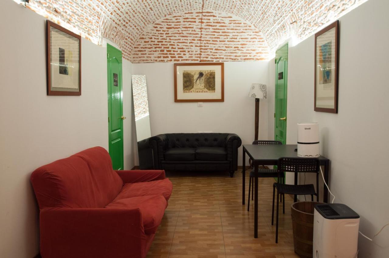 Encomienda Guest House 马德里 外观 照片
