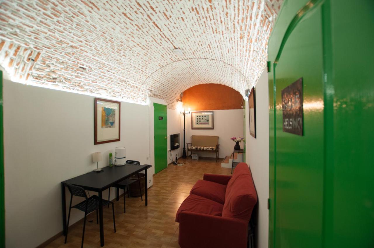 Encomienda Guest House 马德里 外观 照片